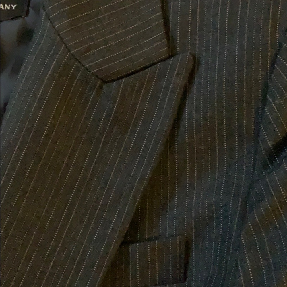 Blazer - Picture 4 of 4